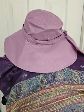 Helen Kaminski Lightweight Linen Lavender Wide-Brim Tie Hat